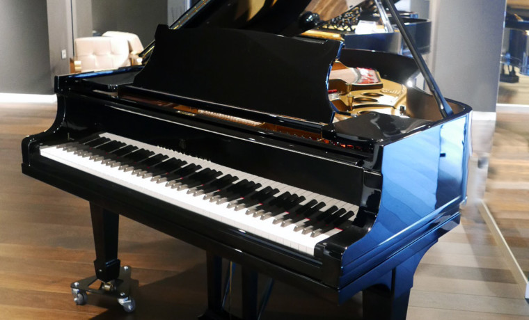 piano de cola Steinway & Sons O180 #238610 plano general tapa teclado abierta