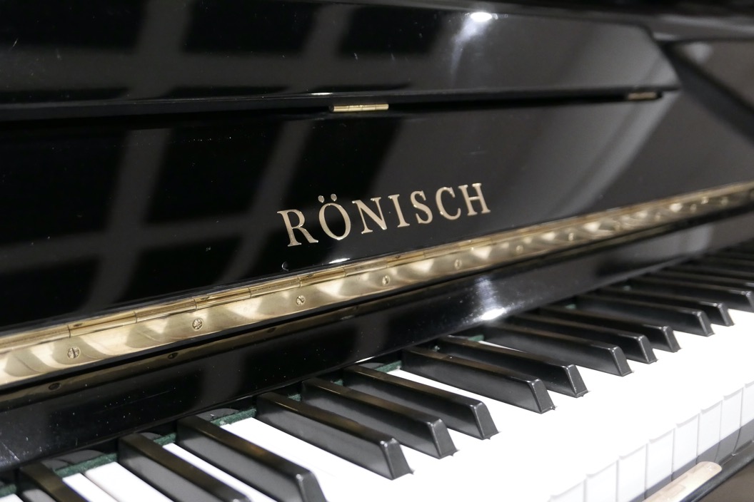 Piano-vertical-Ronisch-116-276273-detalle-atril-marca-teclas-teclado-bisagra-segunda-mano