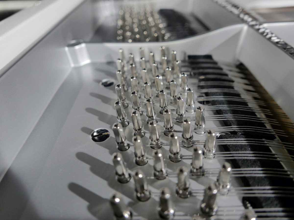 piano de cola Steinway & Sons M170 blanco #173658 clavijas clavijero
