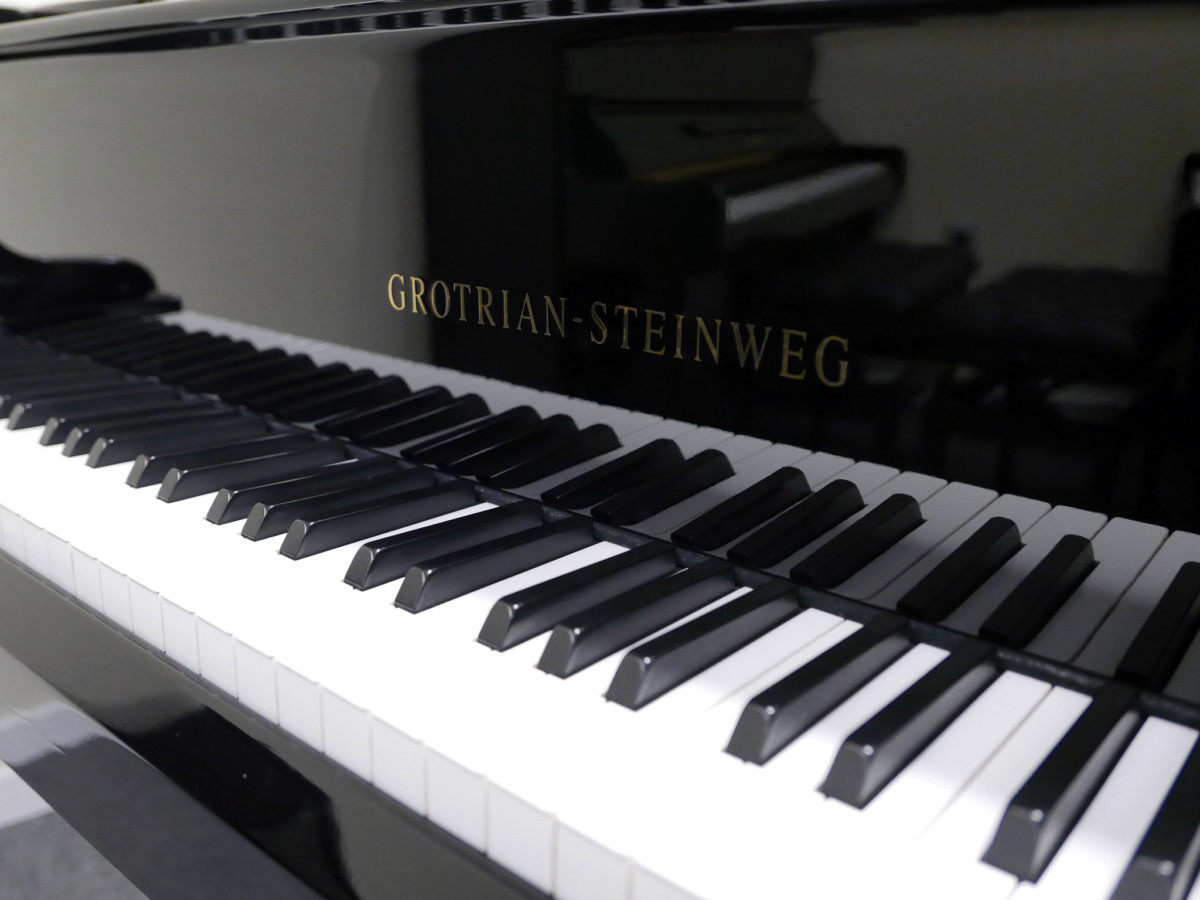 piano de cola Grotrian Steinweg 192 #151639 teclado teclas
