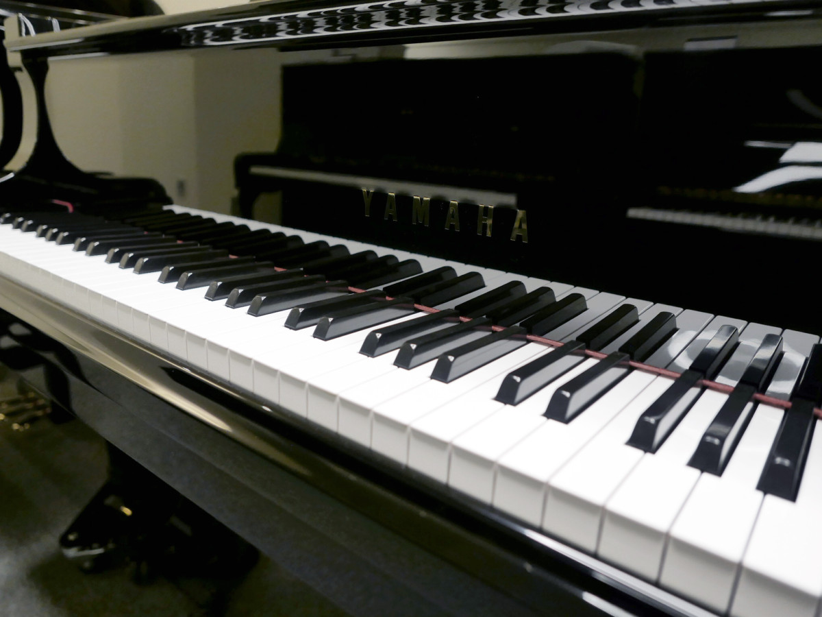 piano de cola Yamaha C1 #5920689 teclado teclas marca