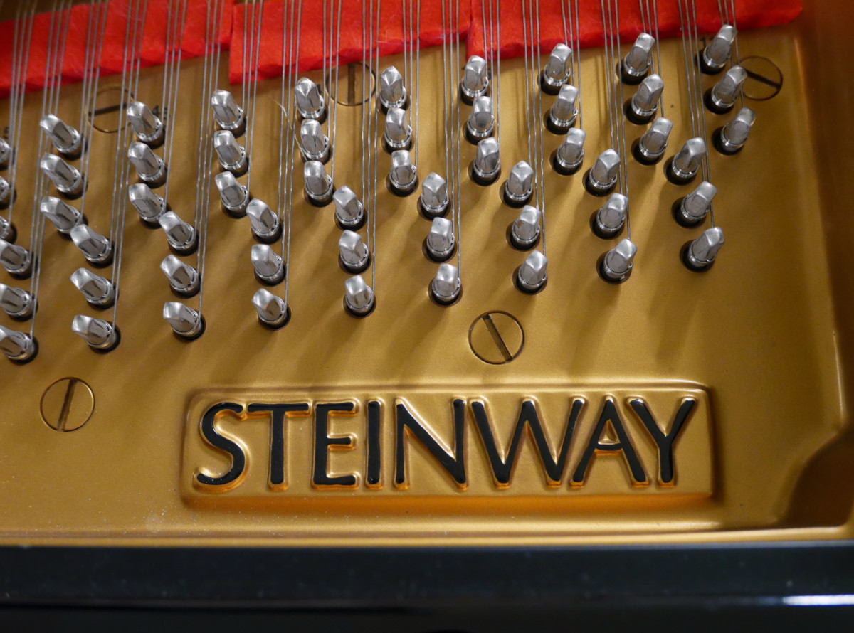 piano de cola Steinway & Sons A188 #599421 clavijero clavijas arpa