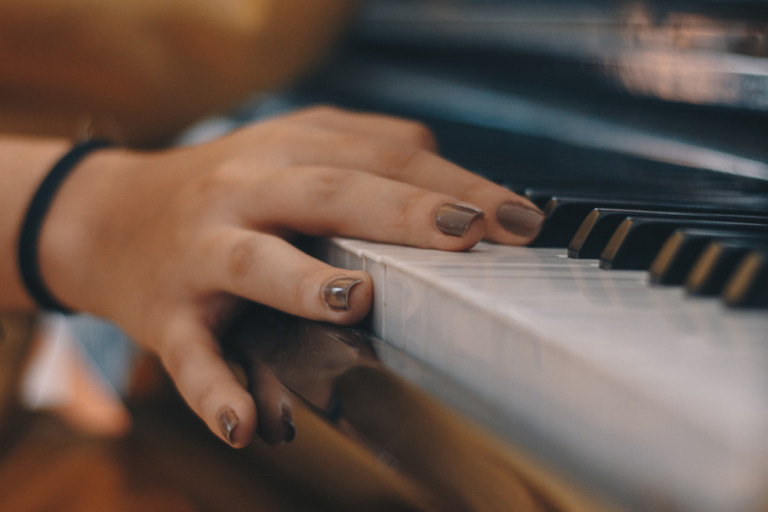 Tips para mantener tu piano en verano