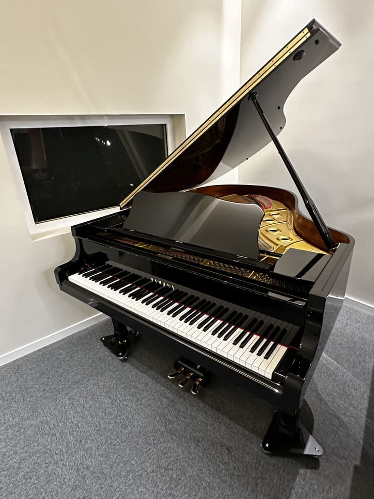 borde Ensangrentado linda Piano De Cola Yamaha C3 De Segunda Mano | Tienda Hinves Piano