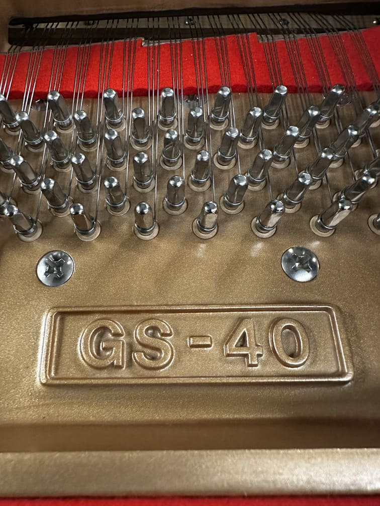 Piano de cola Kawai GS-40_1766068 detalle modelo