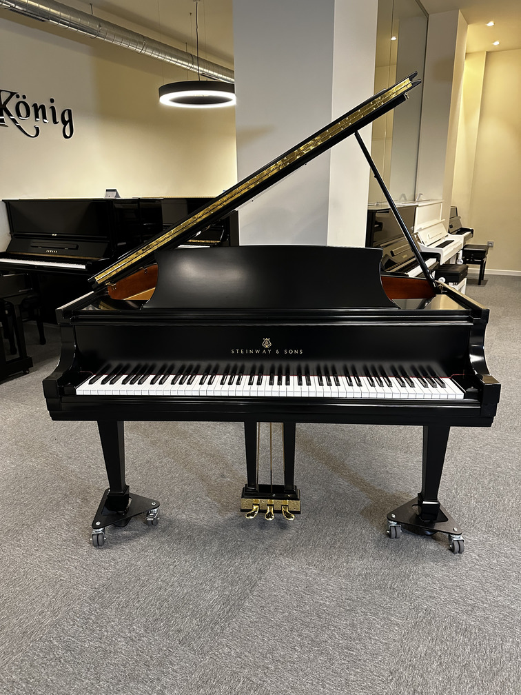 piano cola steinway & sons S155 324502 tapa abierta frontal