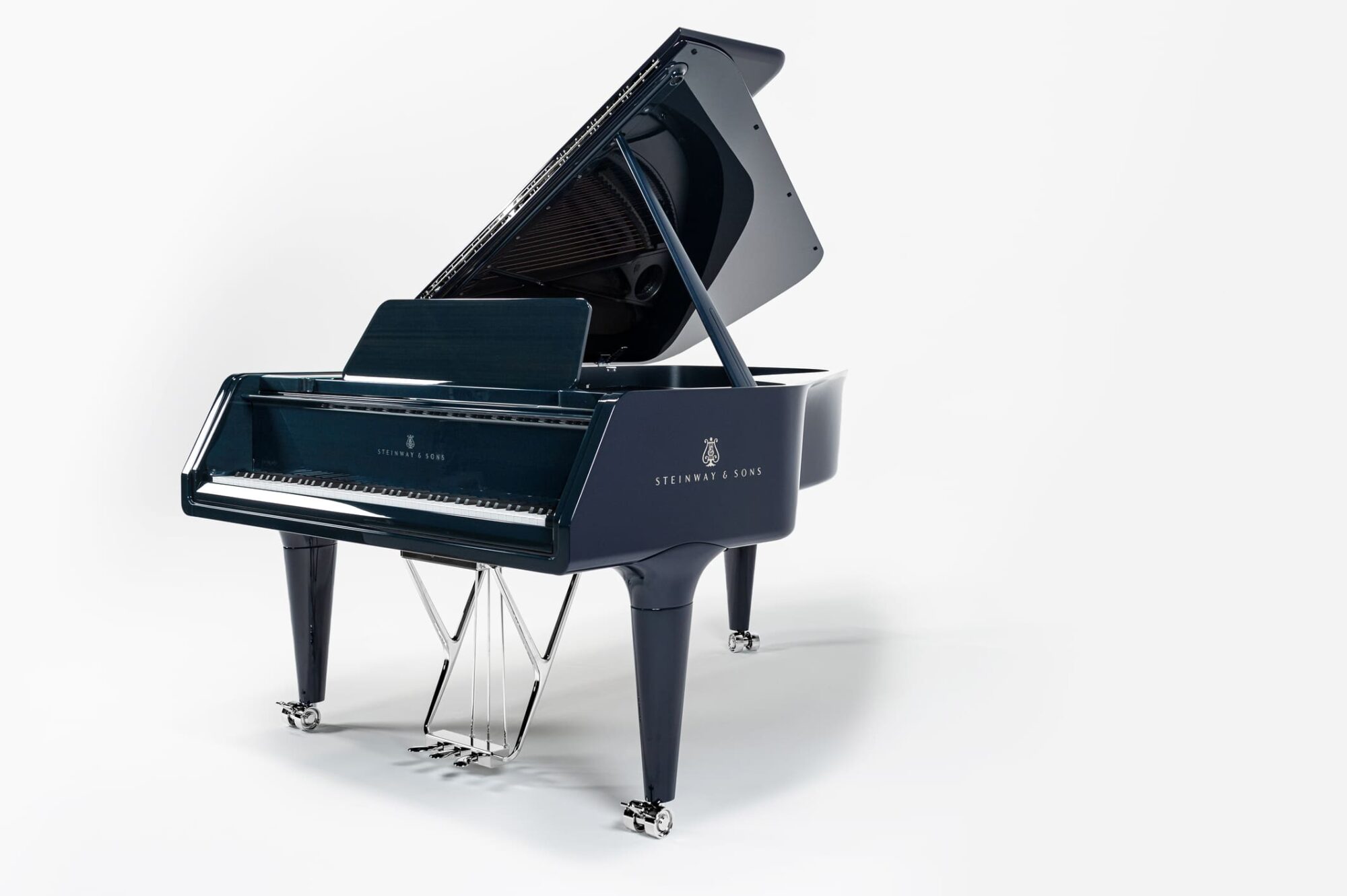 STEINWAY & SONS B211 SPIRIO | R 