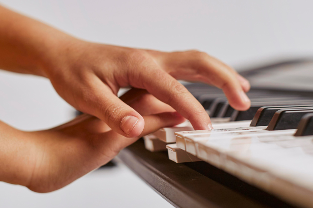 Los 5 errores más comunes al comprar un piano (y cómo evitarlos)