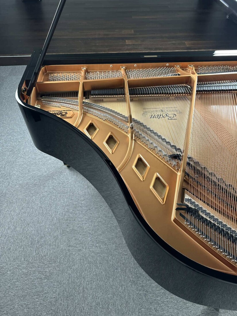 BOSTON GP-163 PEII 207056 interior 2